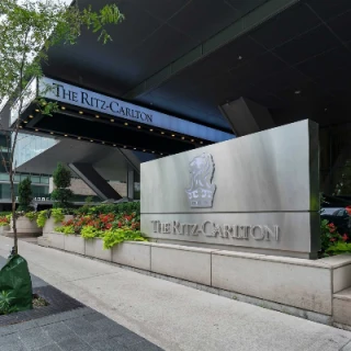 Employment agency abroad The Ritz Carlton company 